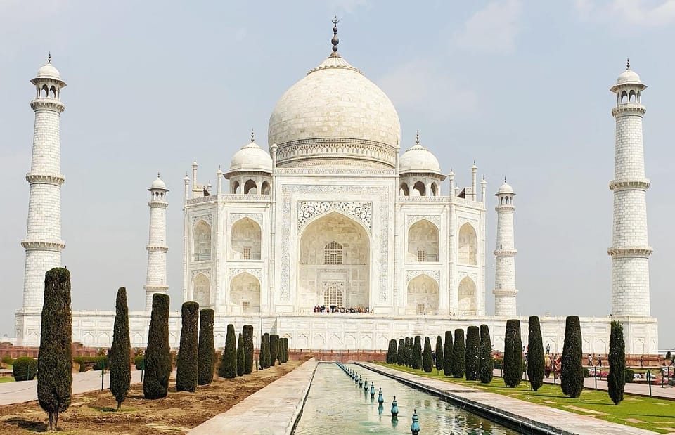 From Delhi: Taj Mahal Sunrise & Agra Fort Private Tour - A Private Guide Makes It Feel Like a Real Visit