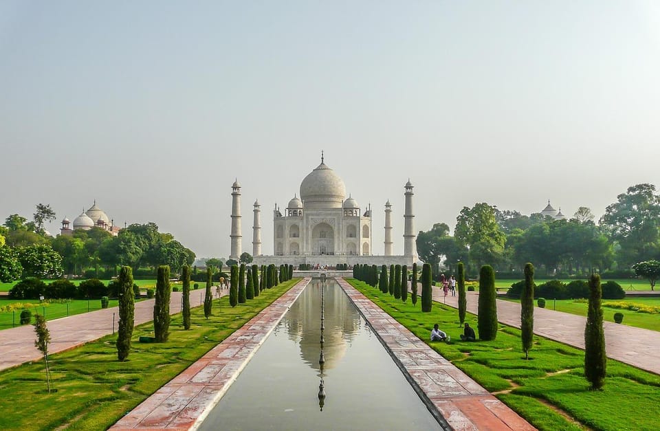 From Delhi: Taj Mahal Sunrise & Agra Fort Private Tour - Breakfast in Agra: The 5-Star Pause That Makes the Day Work