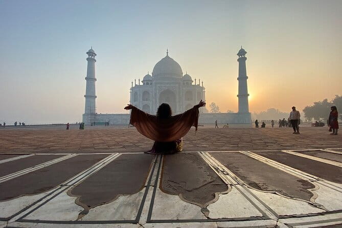 From Delhi: Taj Mahal Sunrise & Agra Handicraft Heritage Tour - Agra Fort UNESCO walk with real historical context