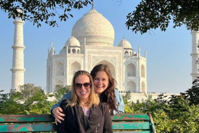 From Delhi: Taj Mahal Sunrise & Agra Handicraft Heritage Tour - Taj Mahal visit: what you’ll focus on with a guide