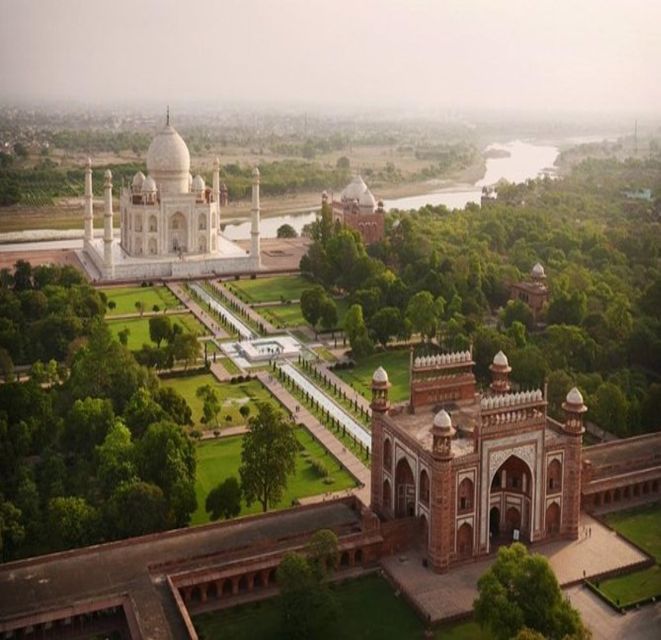 From Delhi: Taj Mahal Sunrise and Agra Fort Private Day Trip - Taj Mahal at sunrise: what early access really gives you