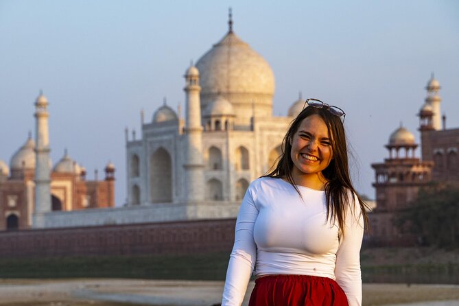 From Delhi: Taj Mahal Sunrise Tour with Elephant SOS Center - Key things that make this tour work