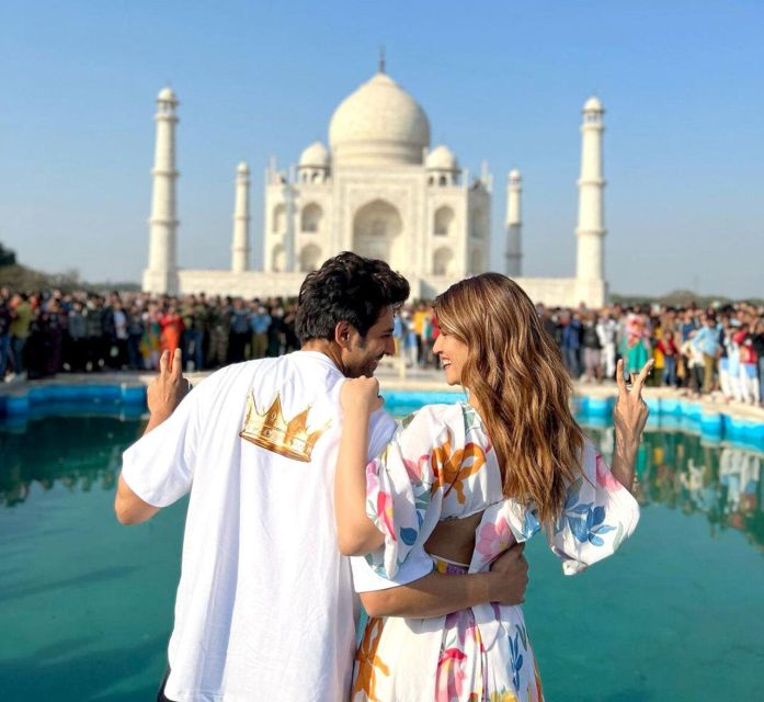 From Delhi: Taj Mahal Tour with Professional Photographer - Delhi to Agra, the part you can control