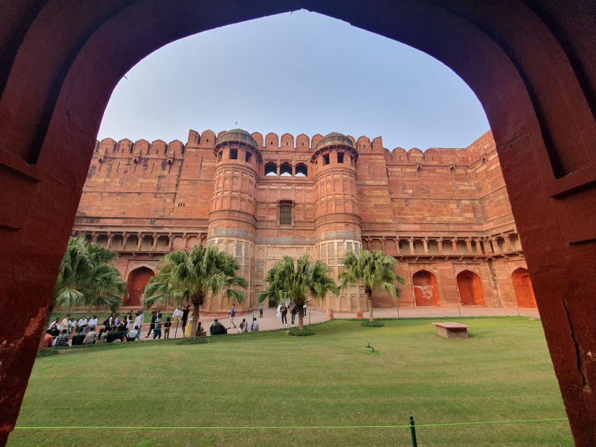 From Delhi: Taj Mahal Tour with Professional Photographer - Price and value: when $2.64 actually works for you