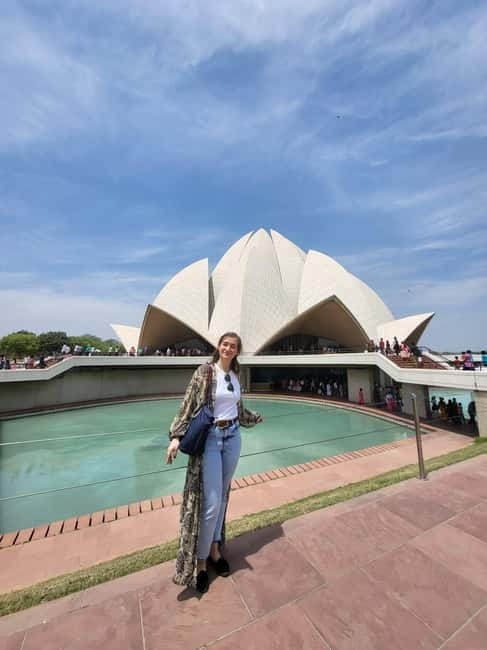 From New Delhi Airport : Guided Layover Old & New Delhi Tour - Key Highlights That Make This Layover Tour Worth It