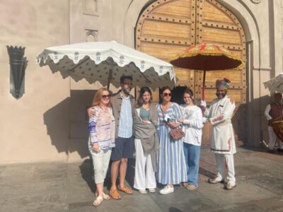 From New Delhi: Jaipur Private Day Trip with Guide - Hawa Mahal and Panna Meena ka Kund: classic icons with real meaning