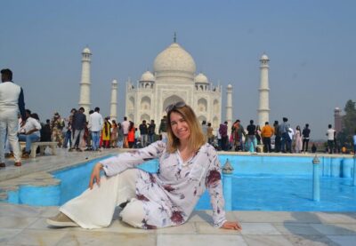 From New Delhi: Taj Mahal and Elephant Conservation Centre - Taj Mahal guided visit with a real focus on photos and details