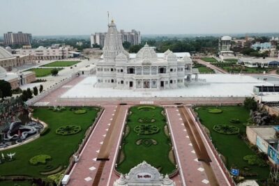 Full Day Agra, Mathura Vrindavan Tour Package from Delhi - Taj Mahal with a live guide: how to get more than photos