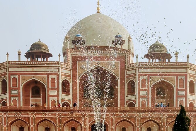 Full Day Delhi Guided Group Tour - Red Fort Outside, then Gurudwara Sis Ganj Sahib Inside