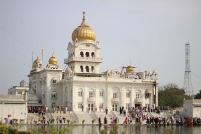 Full Day Delhi Sightseeing Tour by Public Transport - Meeting at Connaught Place: your metro launch pad