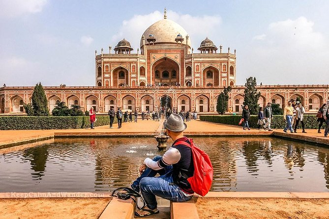 Full Day Delhi Tour - Lotus Temple: where the day slows down (and your photos improve)
