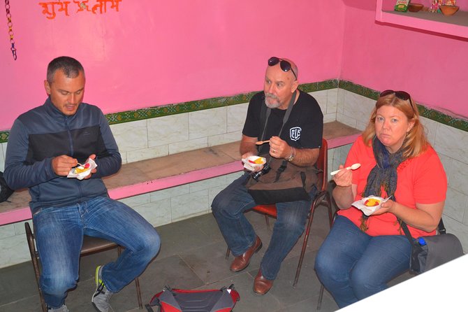 Full Day Food Tour Of Delhi with a chef. Includes Tea Tasting - Tea tasting: the quiet closer that makes sense