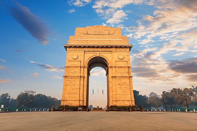 Full Day Private Delhi Sightseeing Tour with Local Guide - Chandni Chowk: Spice Markets, Street Energy, and a Rickshaw Ride