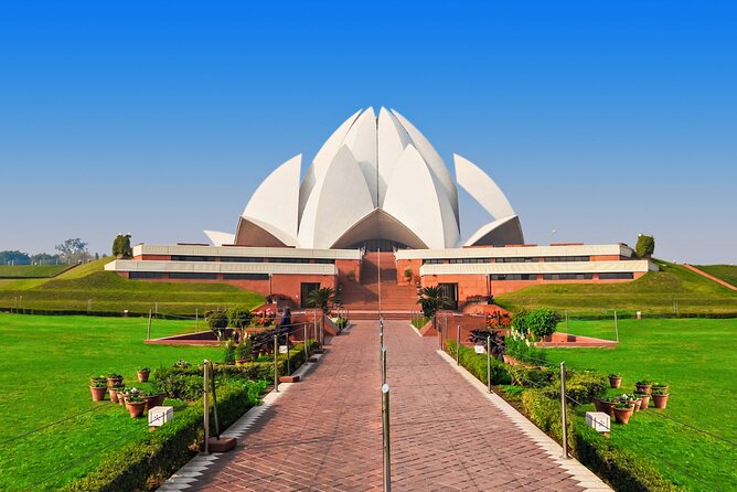 Full Day Private Guided Delhi City tour by Car with Guide - Old Delhi Bazaars by Short Ride: Spice Shops and Street Signs