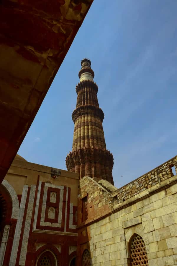 Full Day Tour of Old & New Delhi with India Iconic Red fort - How This Tour Juggles Old Delhi Chaos and New Delhi Icons