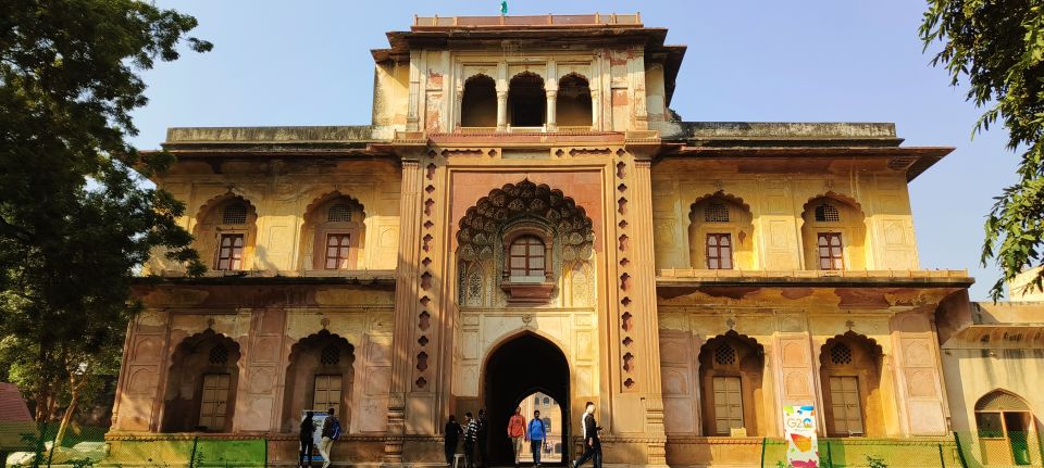 Full or Half Day Private Guided Tour of Old and New Delhi - Old Delhi to New Delhi in one connected day