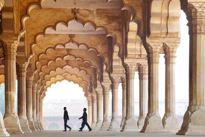 Golden Triangle India: 5-Day Delhi, Agra, Jaipur & Pushkar Tour - Jaipur icons: Hawa Mahal, Jantar Mantar, stepwell and Jal Mahal