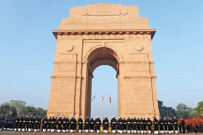 Golden Triangle: Private Delhi Agra Jaipur Tour 3 Nights 4 Days - What private transport and guided sightseeing really buy you