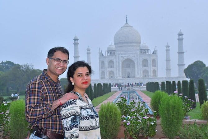 Golden Triangle Private Tour in India for 5 Days and 4 Nights - Day 3: Taj Mahal at dawn, plus the drive to Jaipur