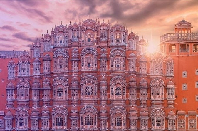 Golden Triangle Tour 3 Nights and 4 Days - Day 4: Amber Fort and City Palace museum time back toward Delhi
