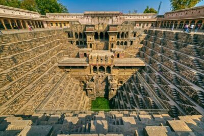 Golden Triangle Tour - Day 1 in New Delhi: arrival, hotel check-in, and getting oriented