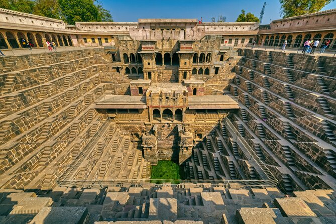 Golden Triangle Tour - Day 1 in New Delhi: arrival, hotel check-in, and getting oriented