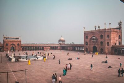Guided 3‑hour rickshaw ride through Old Delhi with transfers - Chawri Bazaar: starting in an old wholesale market