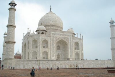 Guided Day Trip from Delhi to Agra & Fatehpur Sikri - Agra Fort: Mughal power, up close