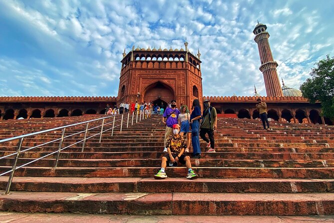 Half-Day Premium Classic Old Delhi Cycling Tour - Unity in Diversity - Breakfast First: How the Morning Gets Comfortable