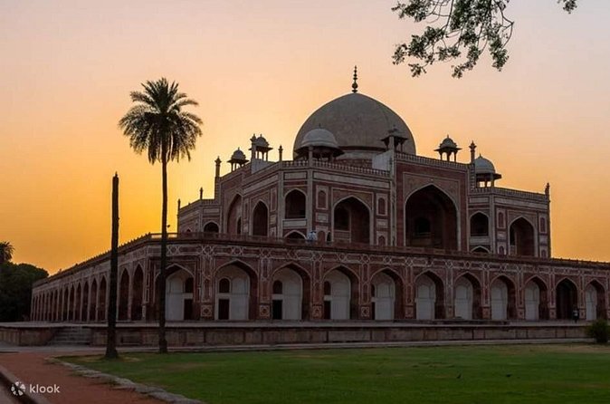 Half Day Private Delhi City Tour - India Gate Photo Stop, Plus Parliament and President’s House From the Road