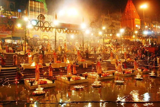 Haridwar and Rishikesh 1 Day Tour from Delhi With Lunch And Guide - Rishikesh arrival and the Lakshman Jhula moment