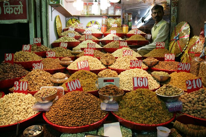 Haveli's Heritage Walk | Sights & Sounds of Old Delhi [Private] - Gauri Shankar Temple on Chandni Chowk Road: a small pause with ancient roots