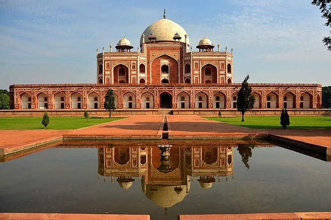 Heritage Tour in Delhi - A one-day Delhi plan with pickup and private transport