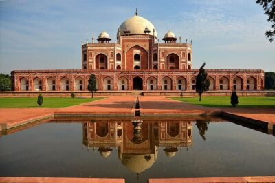 Humayun's Tomb tickets - Skip the line with Licensed Tour Guide - Entering the grounds: how to make your visit feel guided (not chaotic)