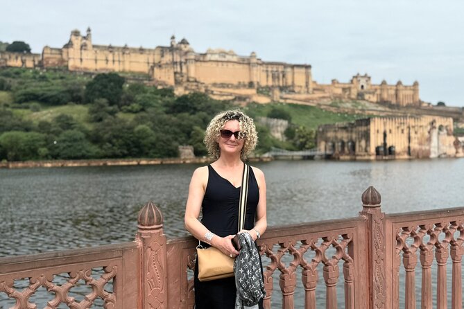 Jaipur: Full Day City Highlights Tour with Tour Guide - Gaitore Ki Chhatriyan: cremation chhatris with Rajput-Mughal style