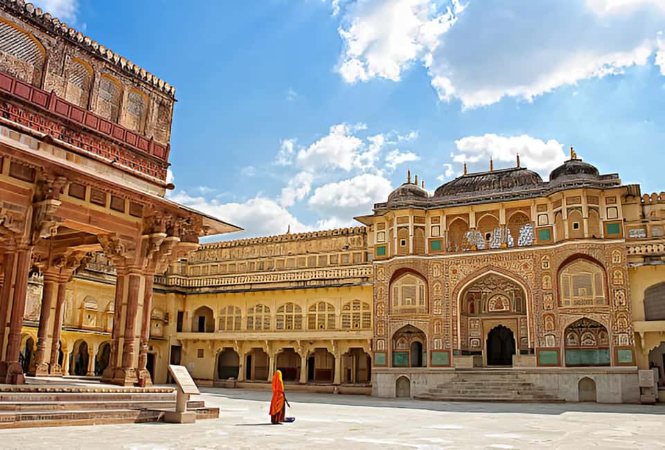 Jaipur Full Day Tour with Pickup & Drop-off in Agra or Delhi - Panna Meena ka Kund and Jal Mahal: Jaipur’s Quiet Visual Wins