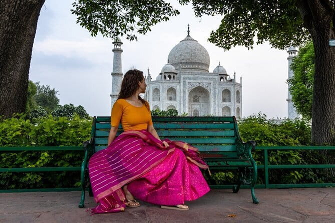 Jaipur Private Day Tour From Delhi With All inclusive - Lunch in Jaipur District: A Simple Break Built Into the Flow