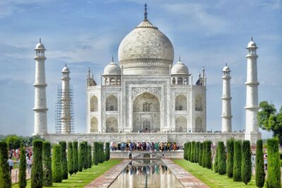 Journey to India's Heart: 7-Day Golden Triangle Escape - Day 1 in Delhi: Airport Pickup and Red Fort at Night