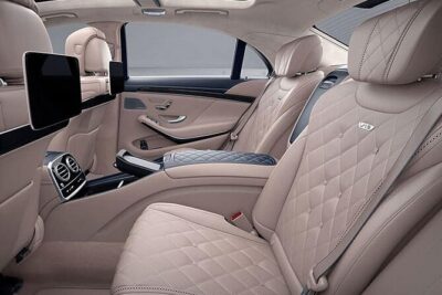 Luxury Taj Mahal Tour by Mercedes - BMW - Audi - Morning pickup from Delhi NCR in Mercedes, BMW, or Audi series 5