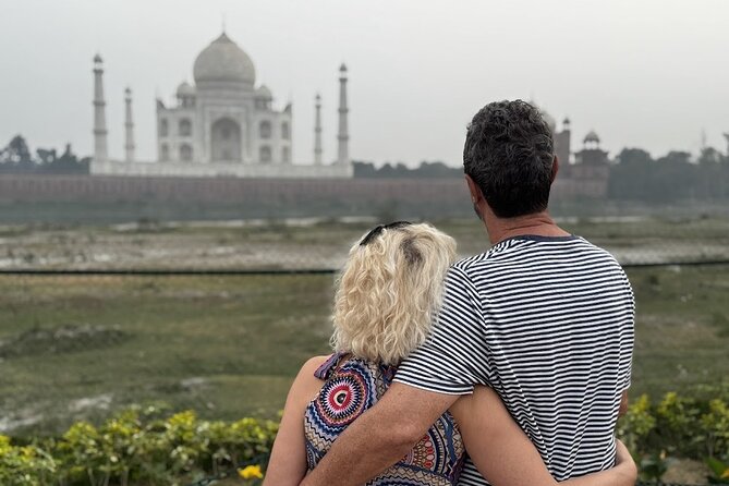 Luxury Taj Mahal Tour By SUPERFAST Train From Delhi - Key highlights worth your attention