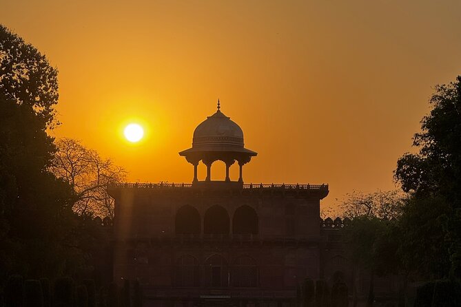 Luxury Taj Mahal Tour By SUPERFAST Train From Delhi - Price and value: why the bargain can still make sense