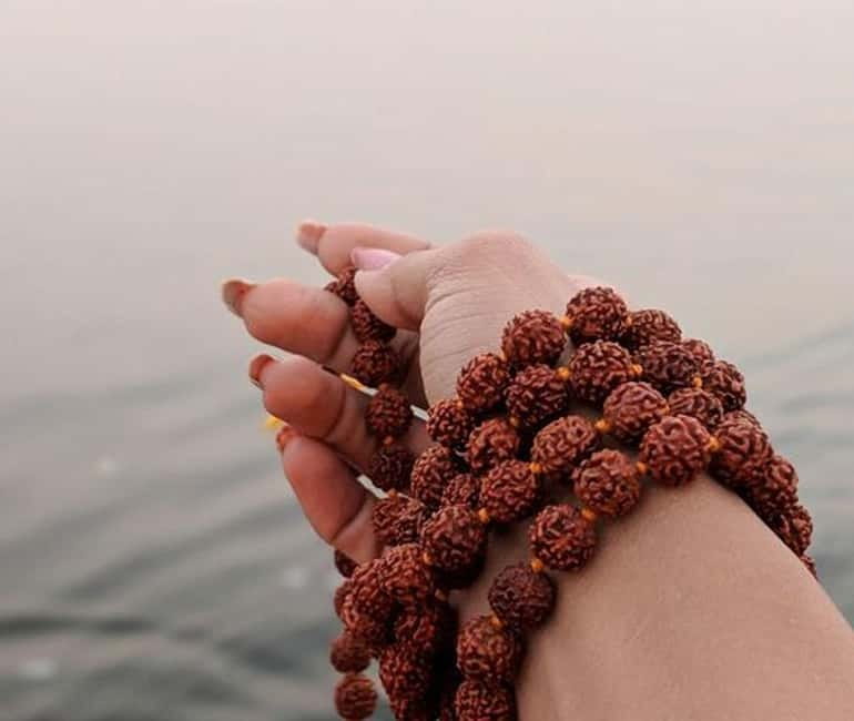 Magical Mathura Vrindavan Tour: Krishna's Homeland - ISKCON (Krishna Balaram Mandir): calm gardens and a different kind of worship