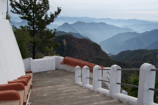 Moderate Himalayan Treks Near Rishikesh From Delhi - Your Base and Food Plan: What the “Budget Hotel” Means for You