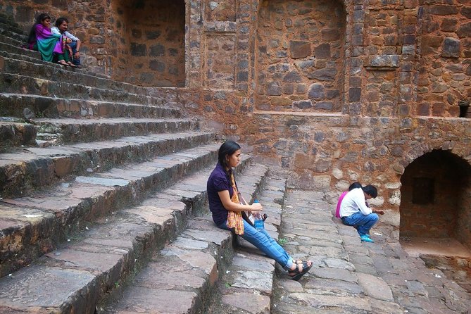 Moral Slum Tour in Delhi with hotel pickup & drop - Price and value: what $69 includes and what it doesn’t