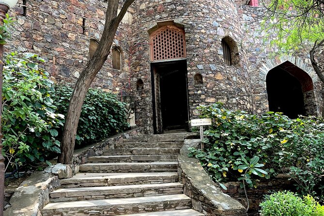 Neemrana Fort visit with Lunch From Delhi - Lunch inside the fort: included, convenient, and part of the mood