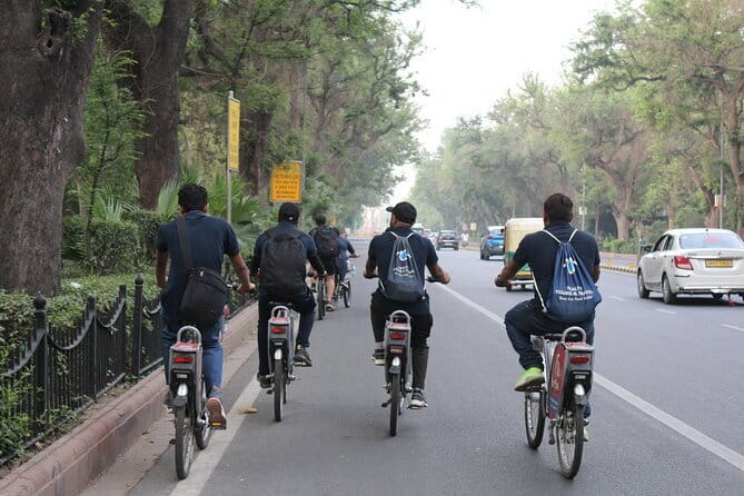 New Delhi Bicycle Tour - How the guides keep the ride safe and paced