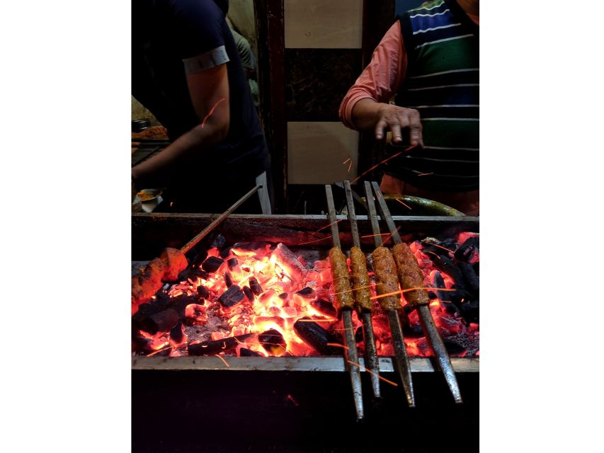 New Delhi: Guided Night Photography & Heritage Tour of Delhi - Key points before you go