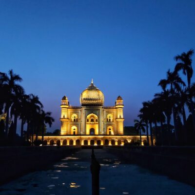 New Delhi: Guided Night Photography & Heritage Tour of Delhi - Safdarjung Tomb After Dark: Your First Photo Stop