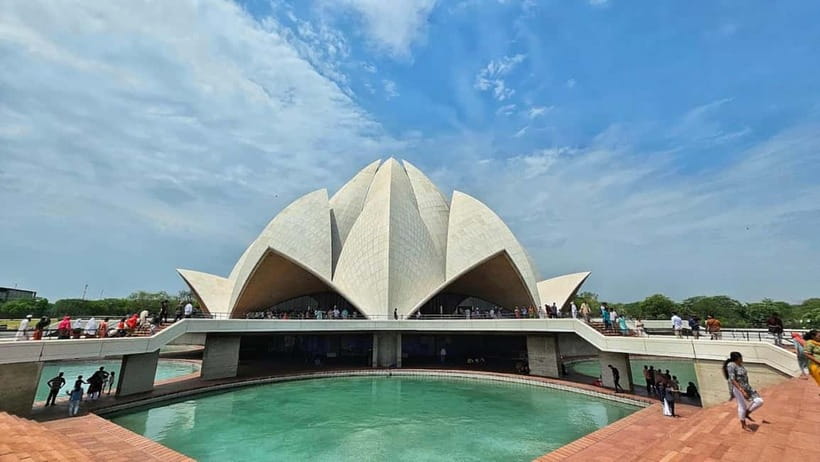 New Delhi: Lotus Temple Private Tour with Skip-the-Line - Price and Value: Is $5 Realistic?