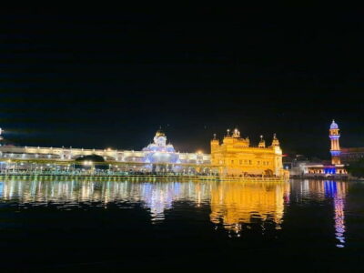 New Delhi: Night View of Delhi Tour - 4 Hrs - India Gate after dark: the 30-minute walk that does the heavy lifting